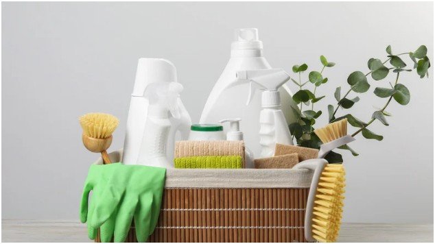 How to Tackle Specific Cleaning Tasks Eco-Friendly