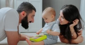 When Do Babies Talk Words? 