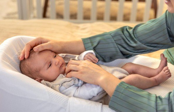 How Do I Prepare My Baby for Sleep Before Traveling